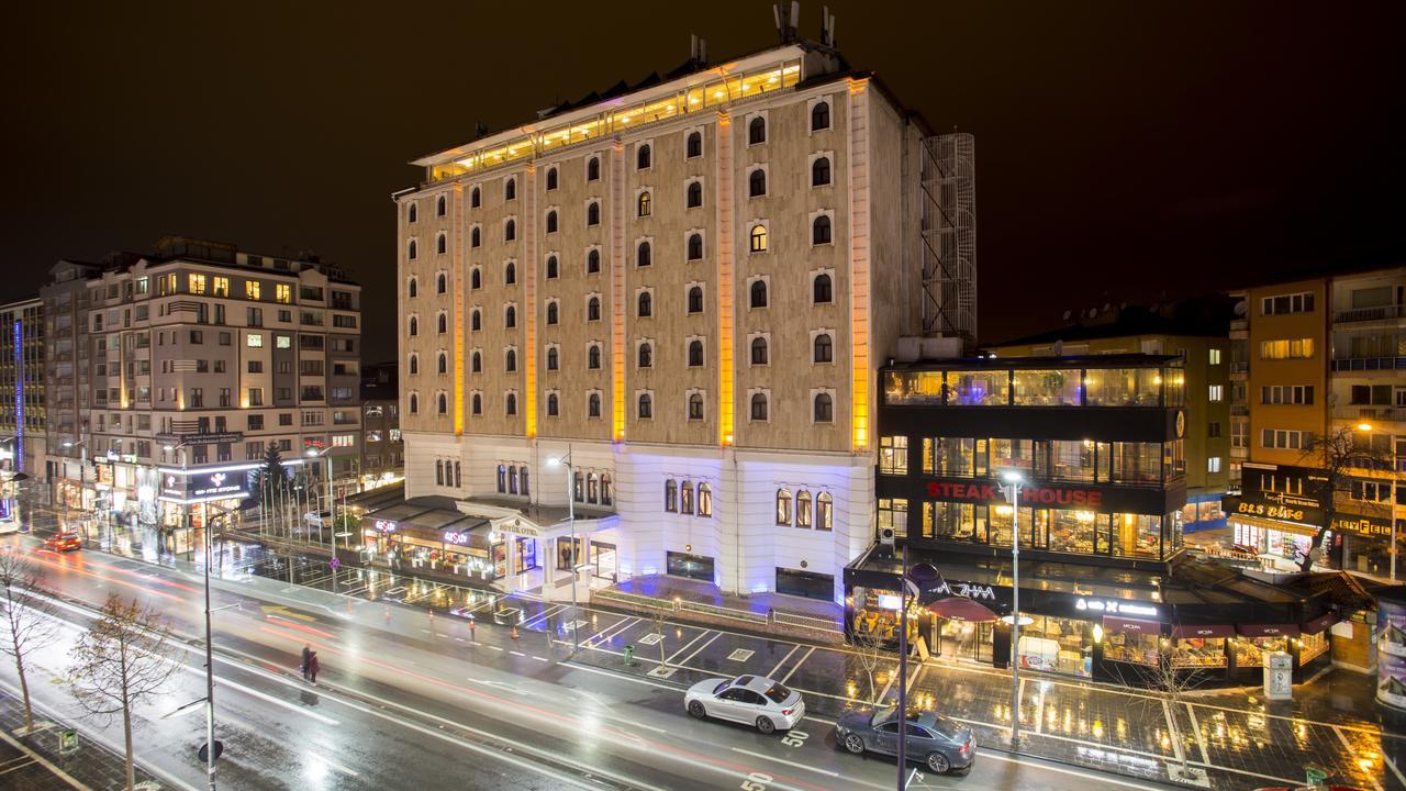 Sivas Bueyuek Hotel Exterior photo